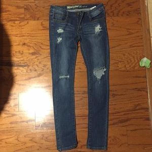 NWT Machine distressed jeans size 30